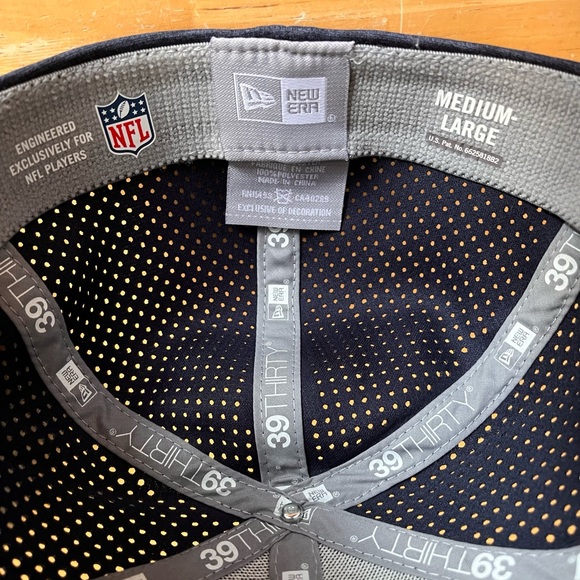 Men’s New Era Navy Chicago Bears 39THIRTY Flex Hat - Picture 5 of 5